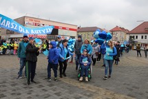 Niebieski Marsz dla Autyzmu 