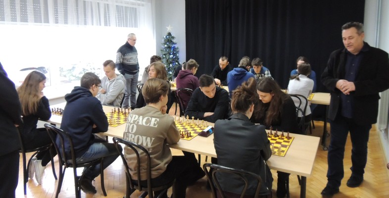 Mistrzostwa Powiatu Wieluńskiego w szachach drużynowych