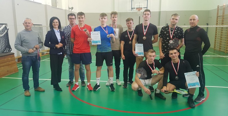 Mistrzostwa Powiatu Wieluńskiego w badmintonie szkół ponadpodstawowych Licealiada 2022/2023