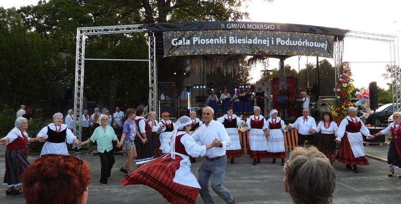 Za nami Gala Piosenki Biesiadnej i Podwórkowej w Ożarowie!